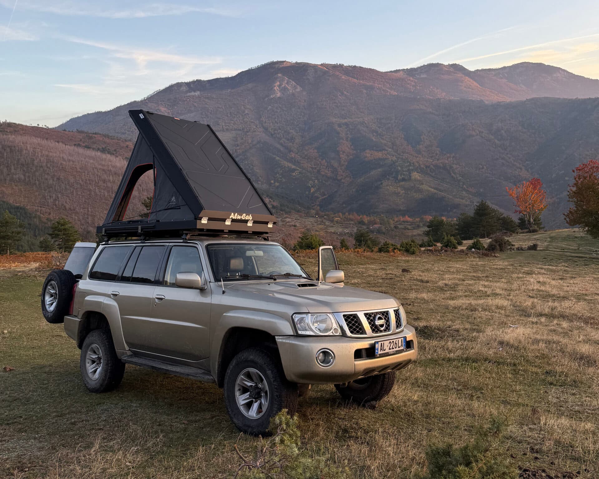 Nissan Patrol 4×4 Manual – Fully Equipped Camping Setup — thumbnail 4